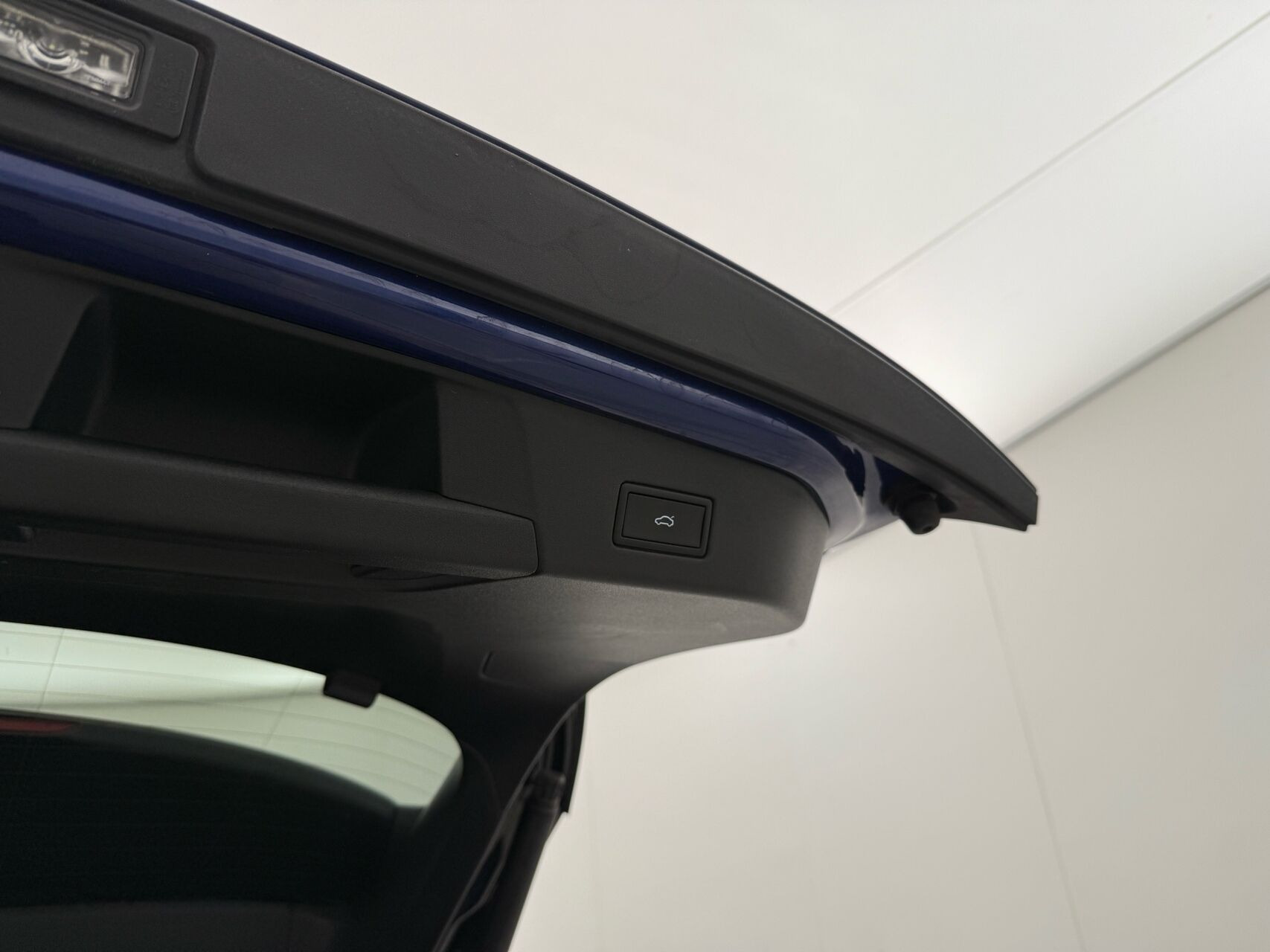 Blå VW ID.4 fra 2021