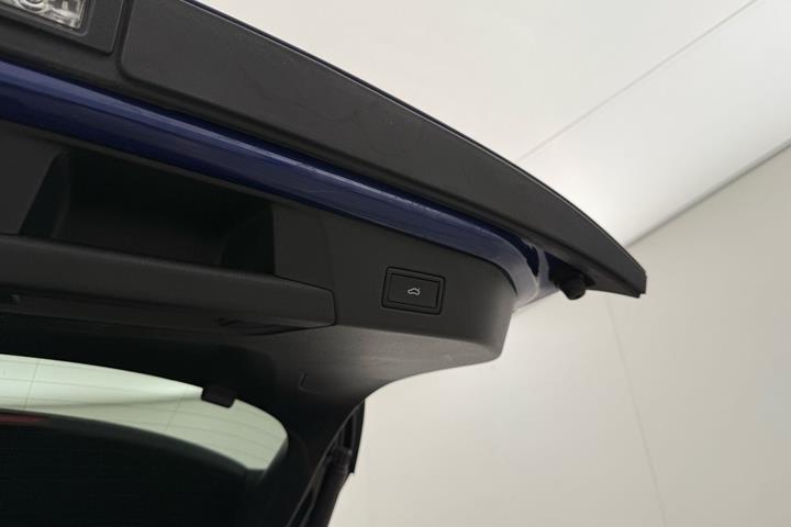 Blå VW ID.4 fra 2021