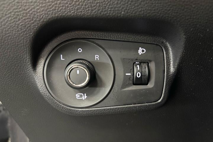 Grå MG MG4 Electric fra 2023