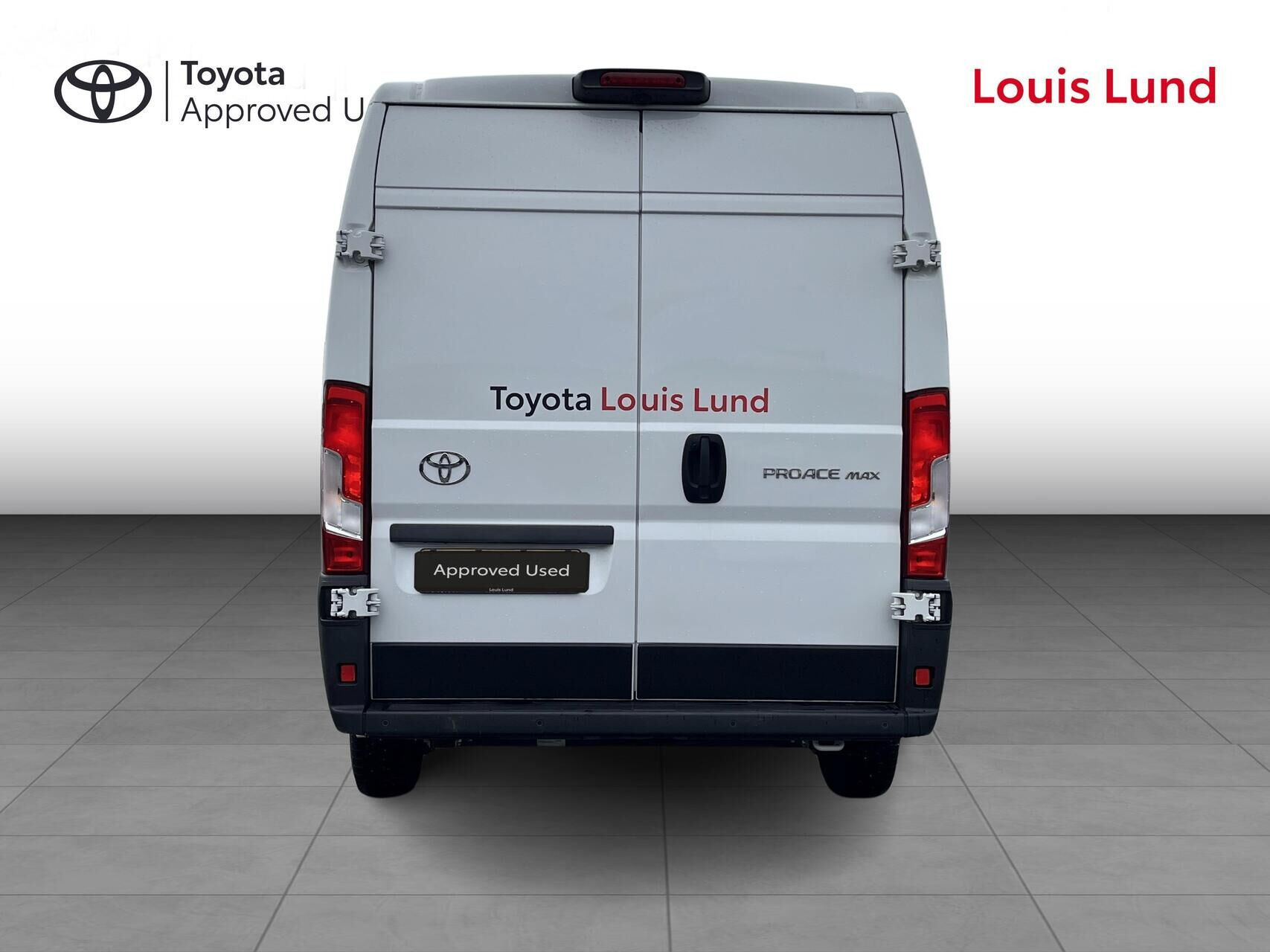 Hvid Toyota Proace Max fra 2026