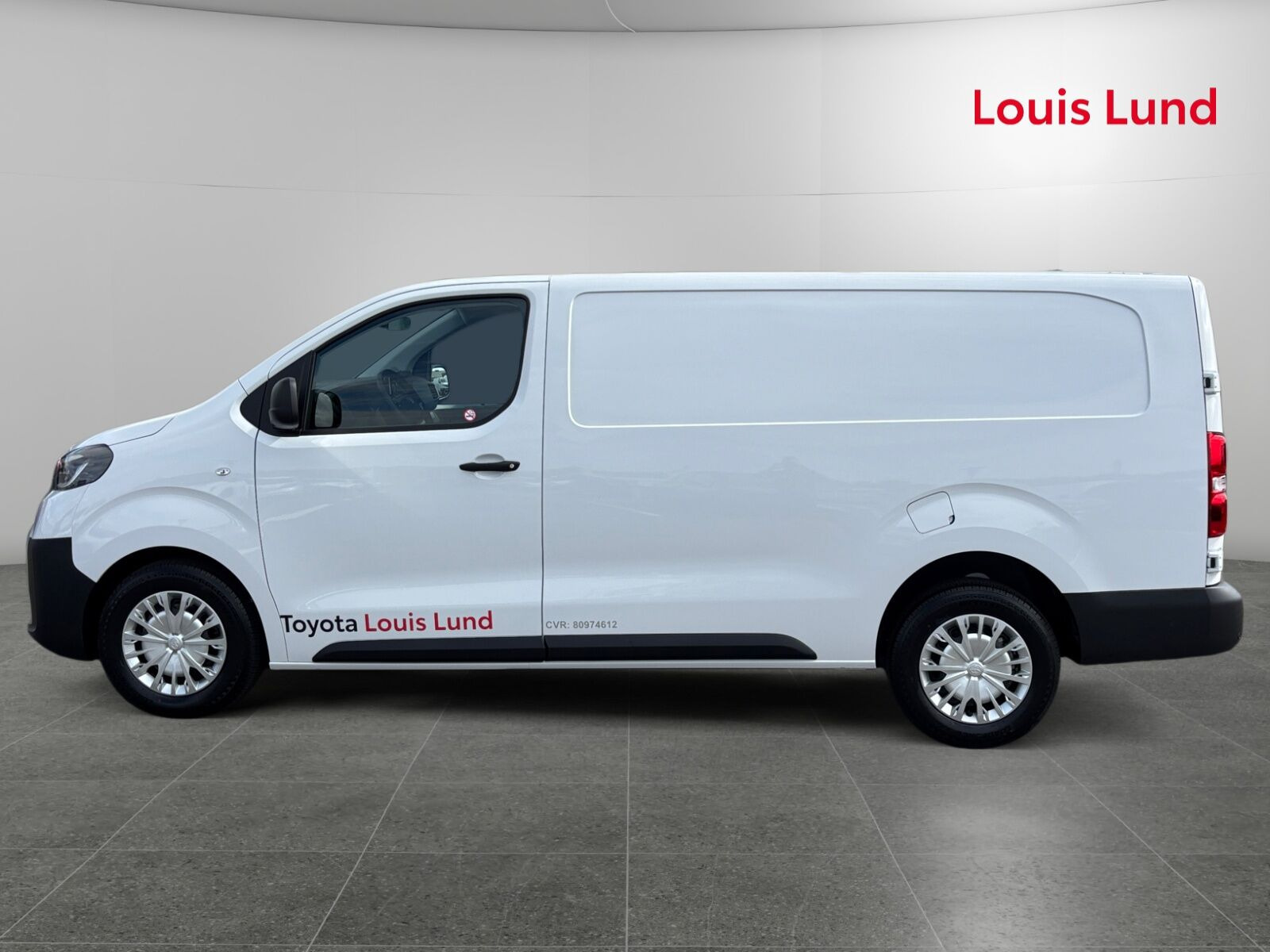 Hvid Toyota ProAce fra 2026