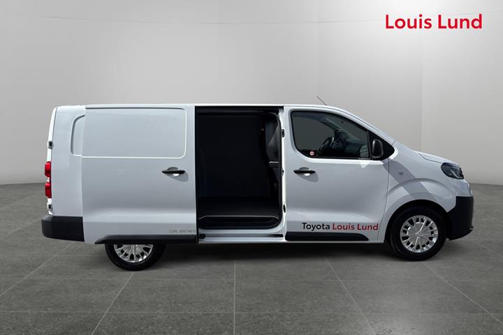 Hvid Toyota ProAce fra 2026