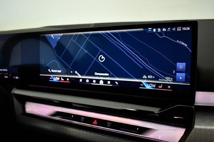 Sort BMW i5 fra 2025