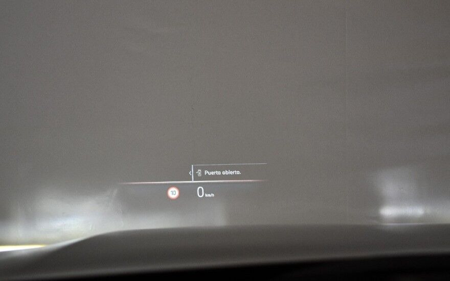Sort BMW i5 fra 2025