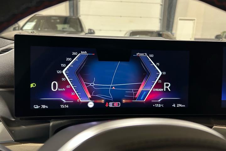 Blå BMW i4 fra 2023