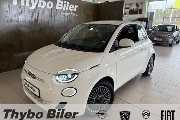 Hvid Fiat 500e fra 2021