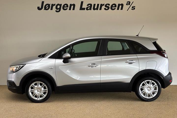 Sølv Opel Crossland X fra 2018