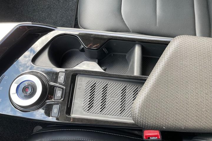 Hvid Kia EV6 fra 2023