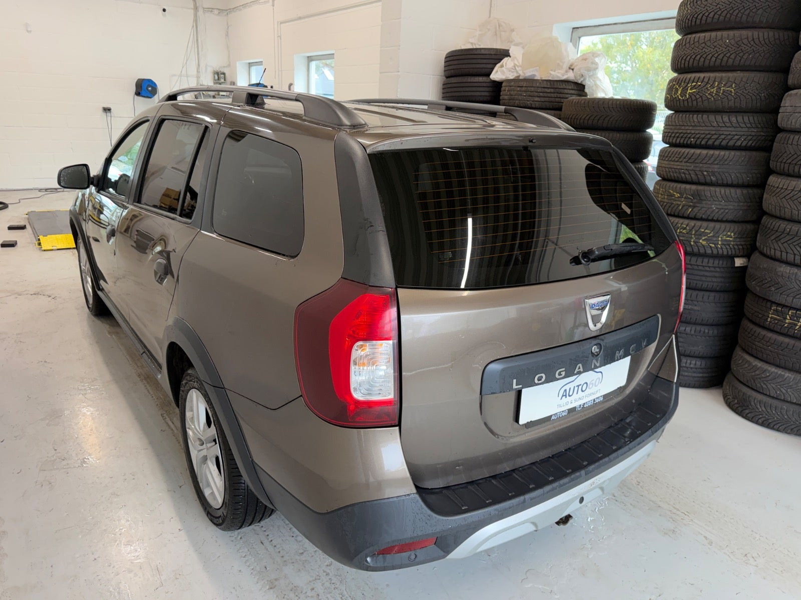 Brun Dacia Logan Stepway fra 2019