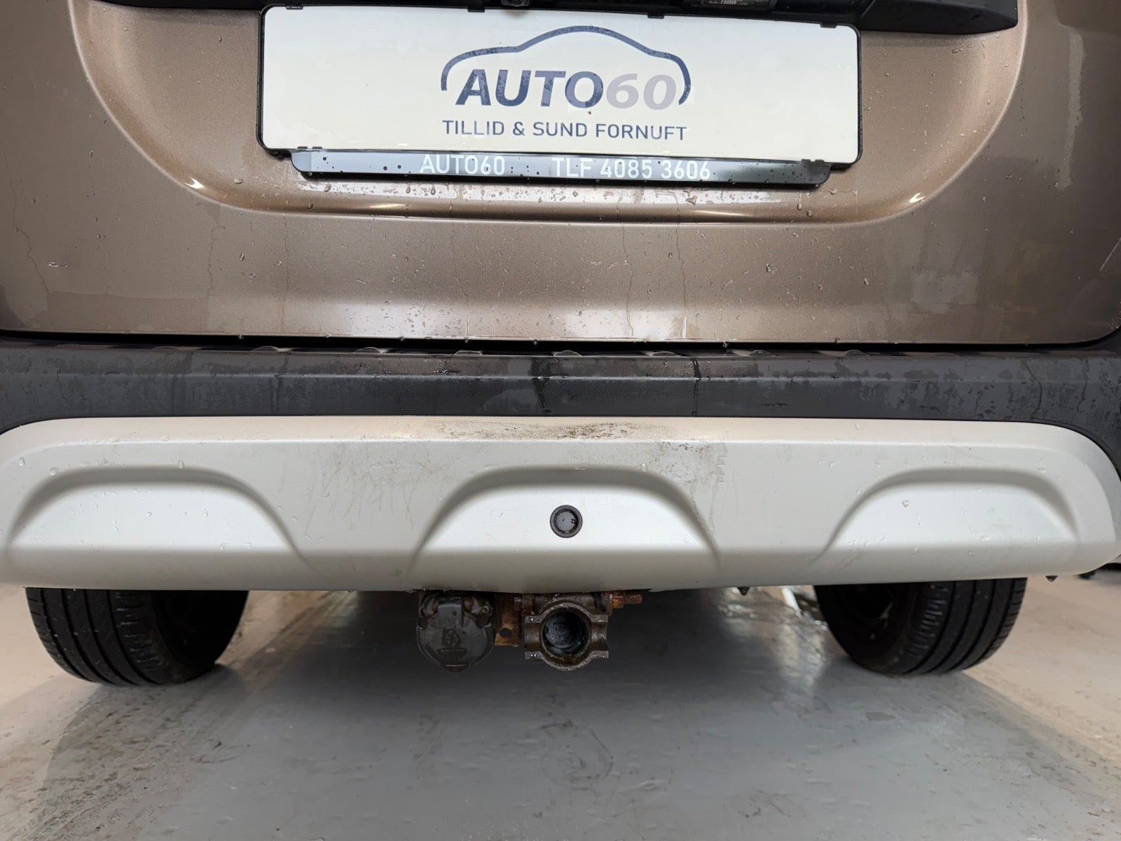 Brun Dacia Logan Stepway fra 2019