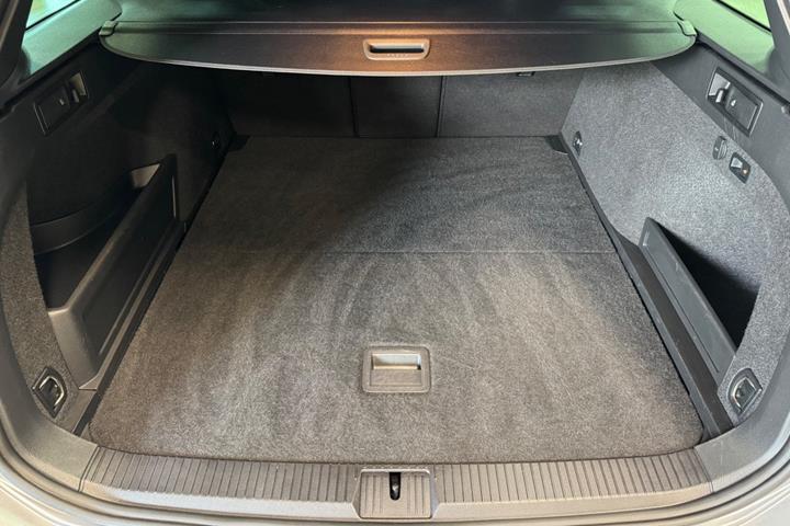 undefined VW Passat fra 2020