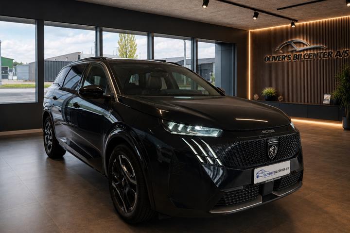 undefined Peugeot e-5008 fra 2025