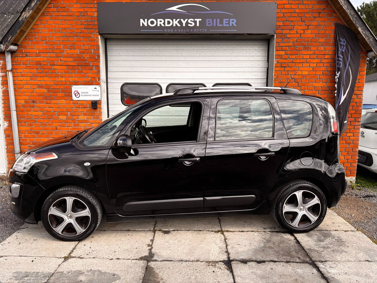 Sort Citroën C3 Picasso fra 2016