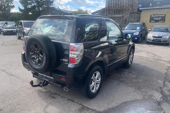 Sort Suzuki Grand Vitara fra 2006