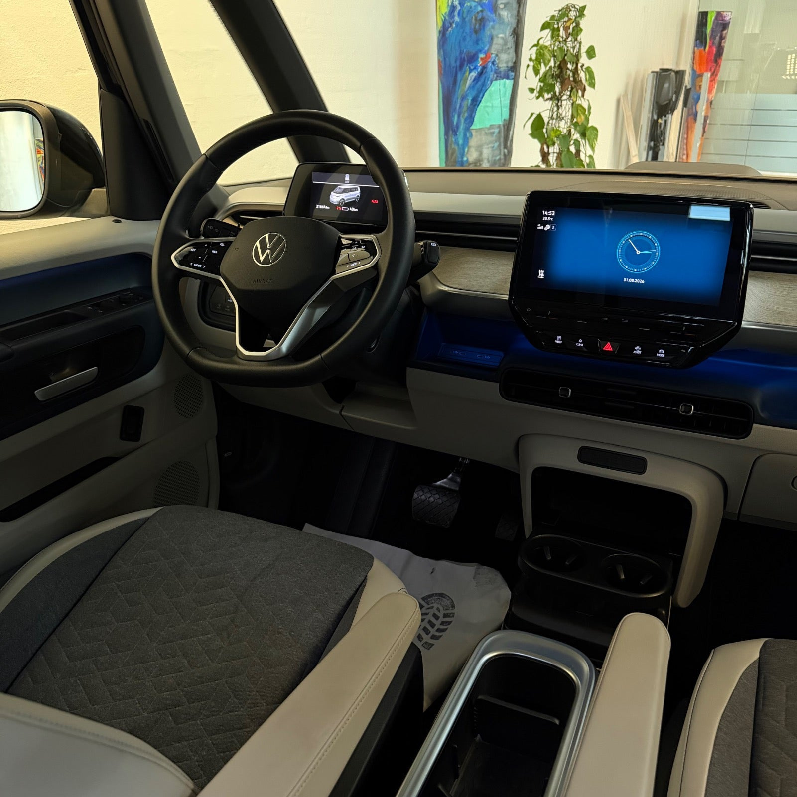 Blå VW ID.Buzz fra 2024