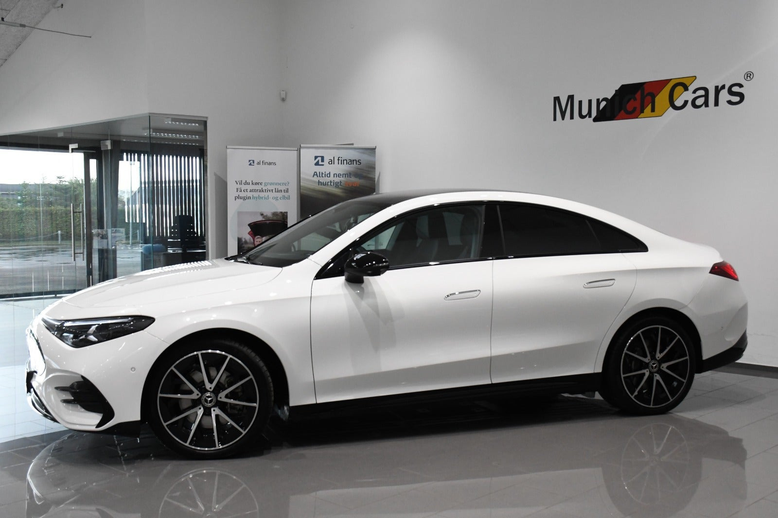 Hvid Mercedes CLA250+ fra 2026
