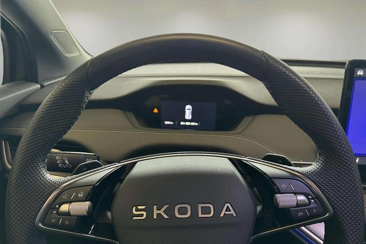Grå Skoda Elroq fra 2025