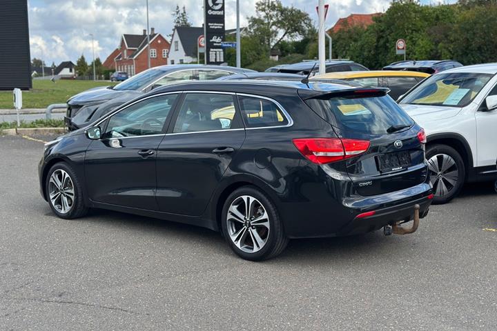 Sort Kia Ceed fra 2016