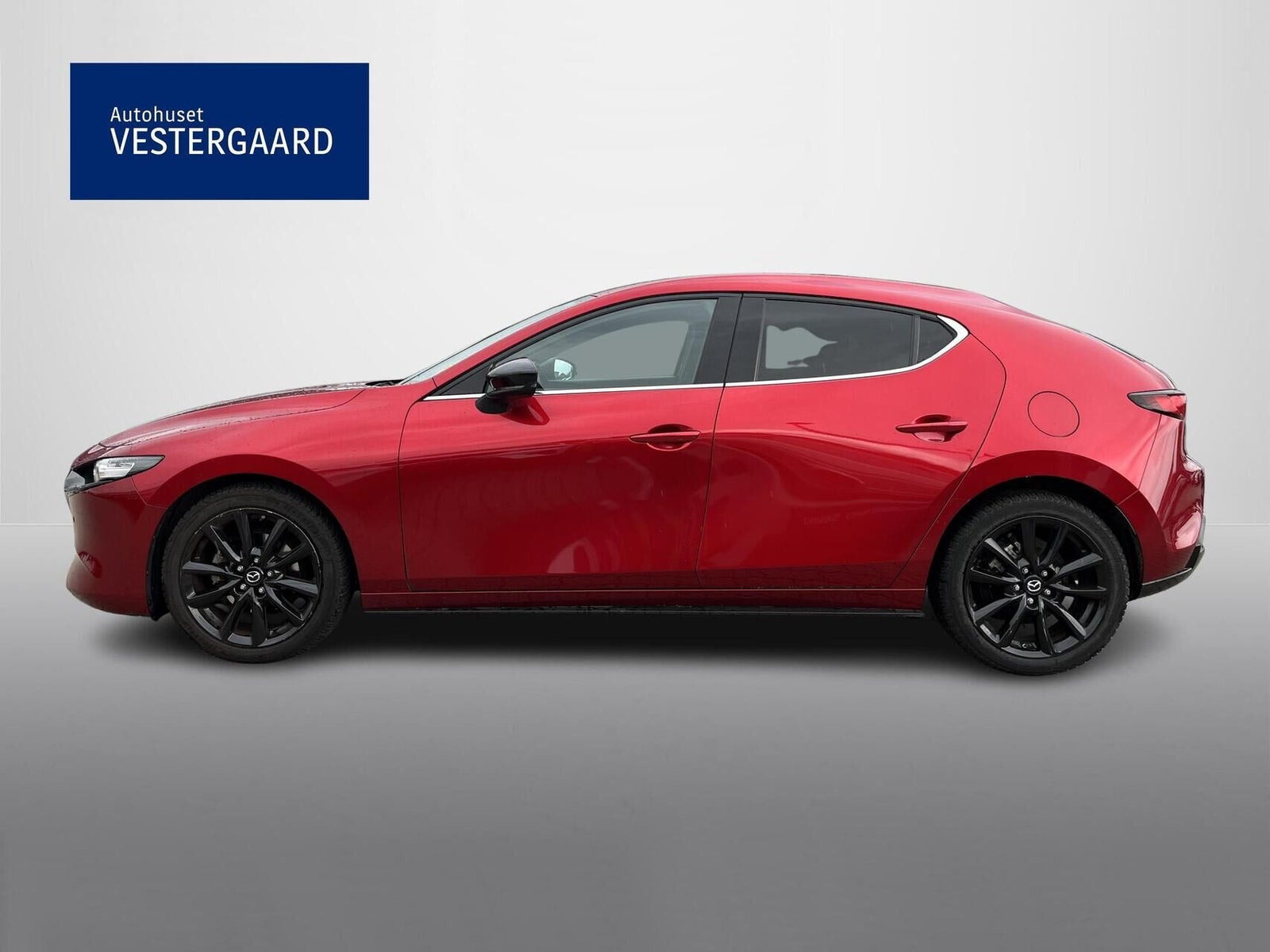 Rød Mazda 3 fra 2022