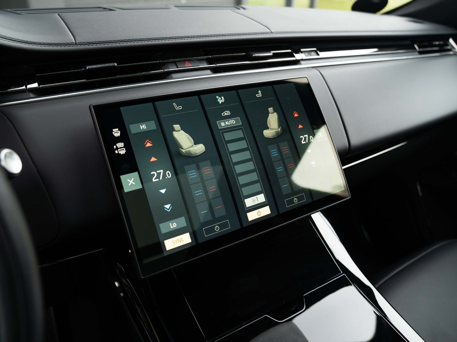 Sort Land Rover Range Rover sport fra 2025