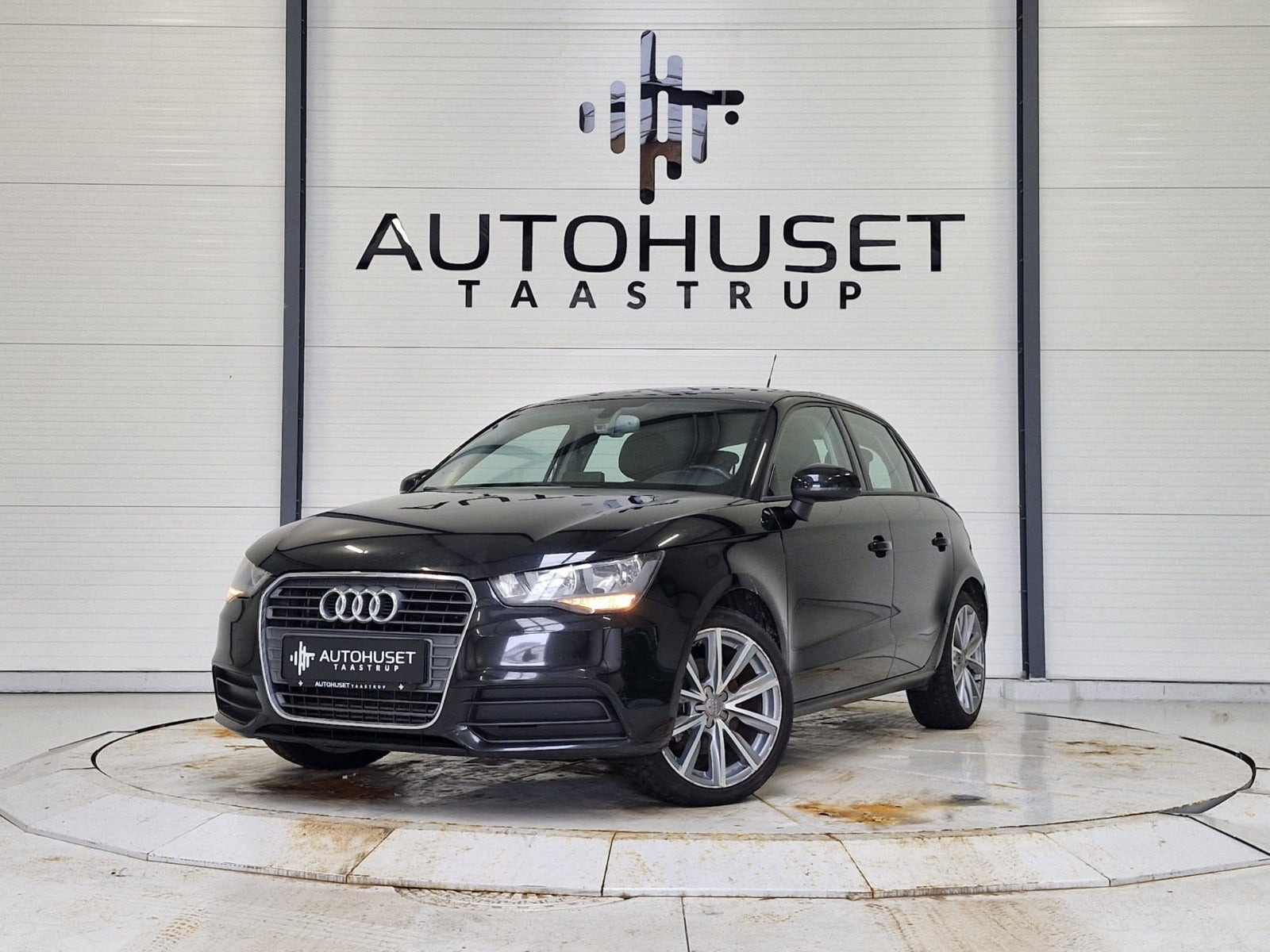 Audi A1 1,6 TDi 105 Attraction Sportback