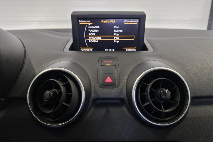 Sort Audi A1 fra 2012