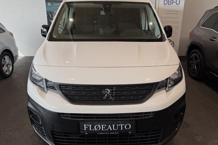 undefined Peugeot Partner fra 2022