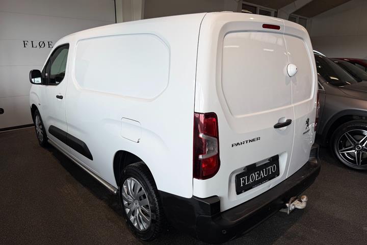undefined Peugeot Partner fra 2022