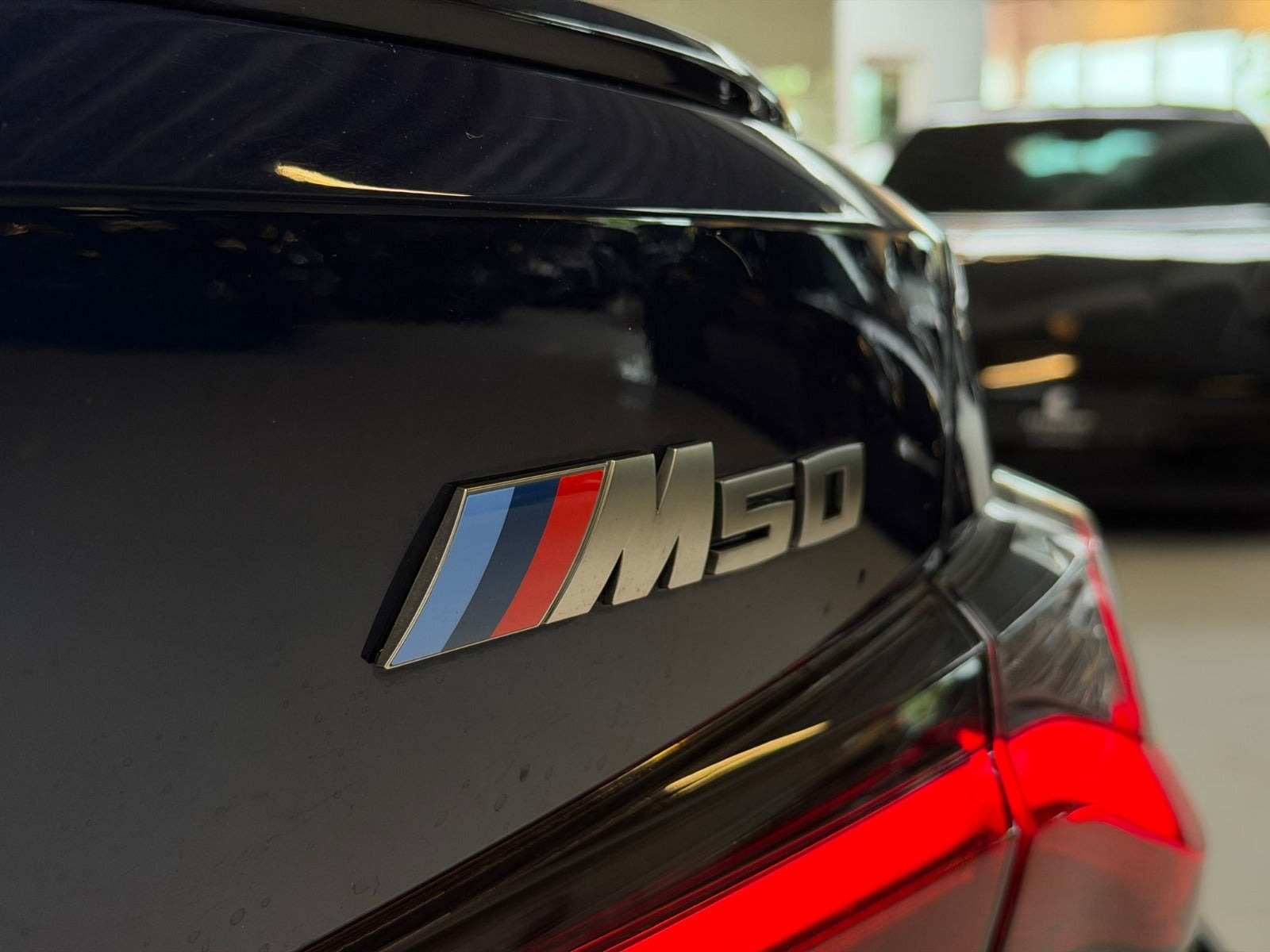 Blå BMW i4 fra 2022