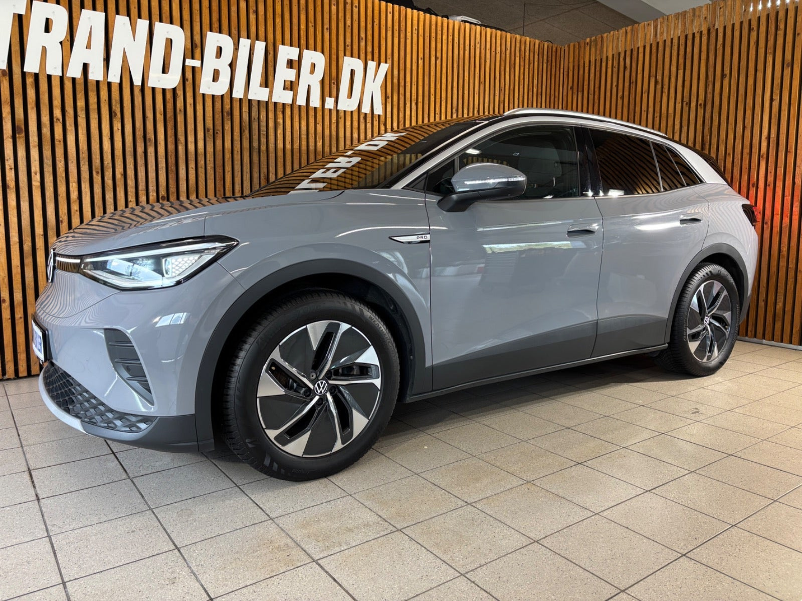 Grå VW ID.4 fra 2022