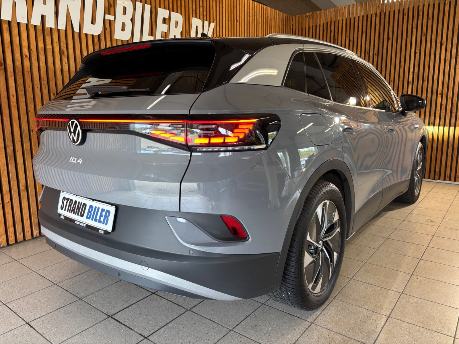 Grå VW ID.4 fra 2022