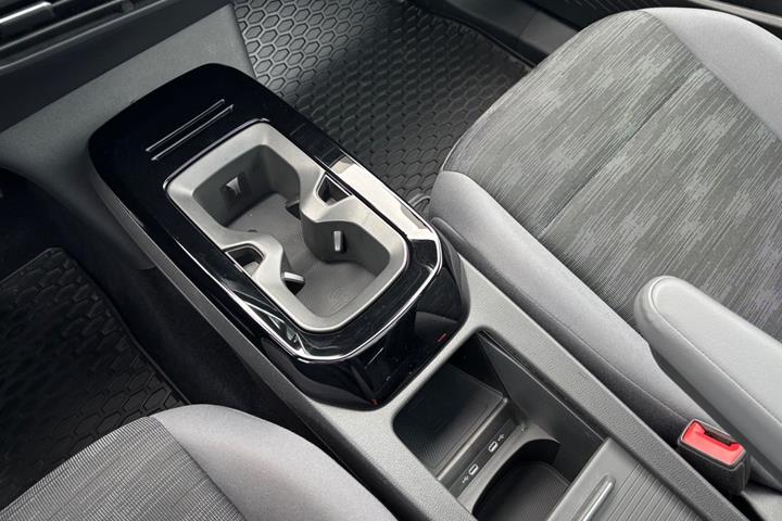 Grå VW ID.4 fra 2022