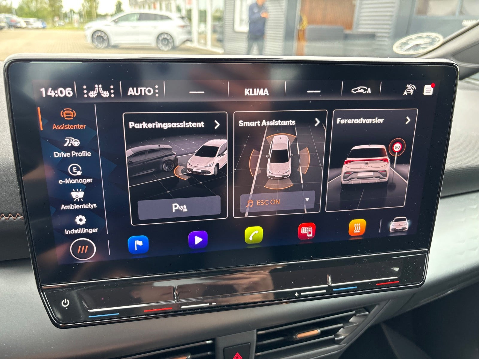 Grå Cupra Born fra 2024
