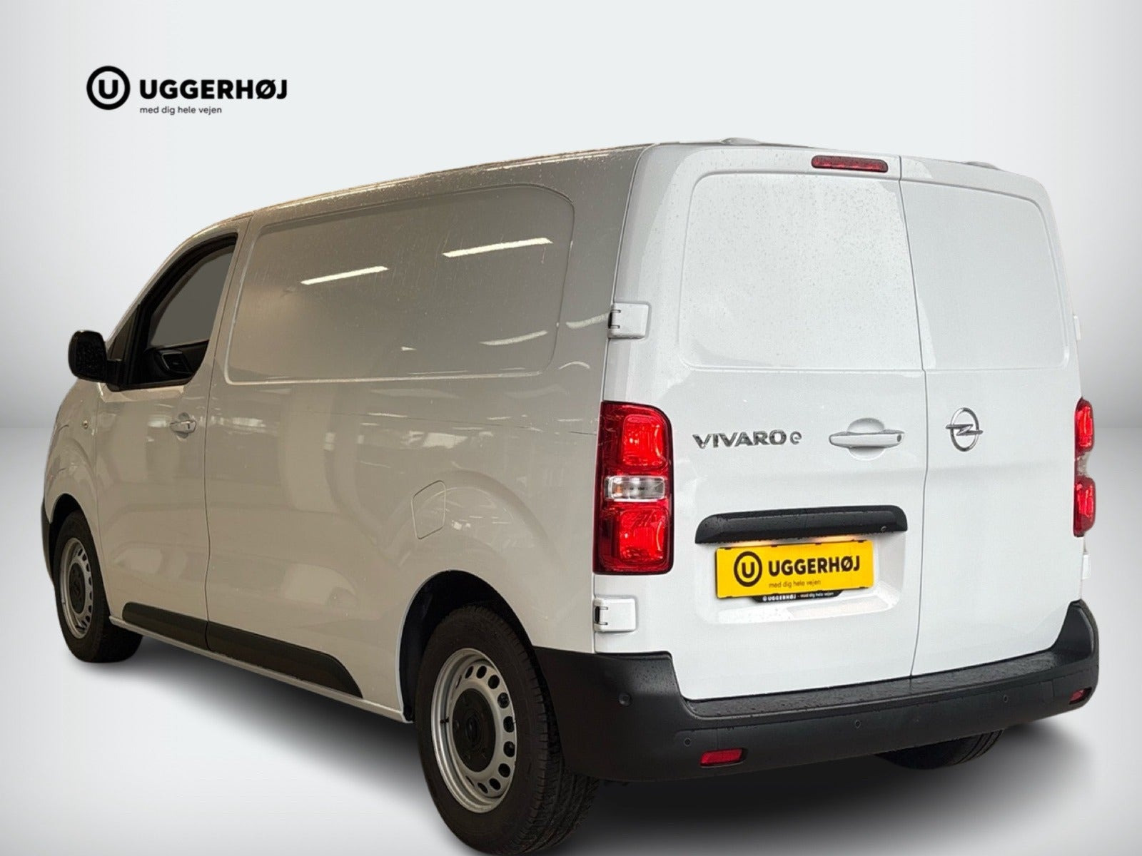 Hvid Opel Vivaro-e fra 2023