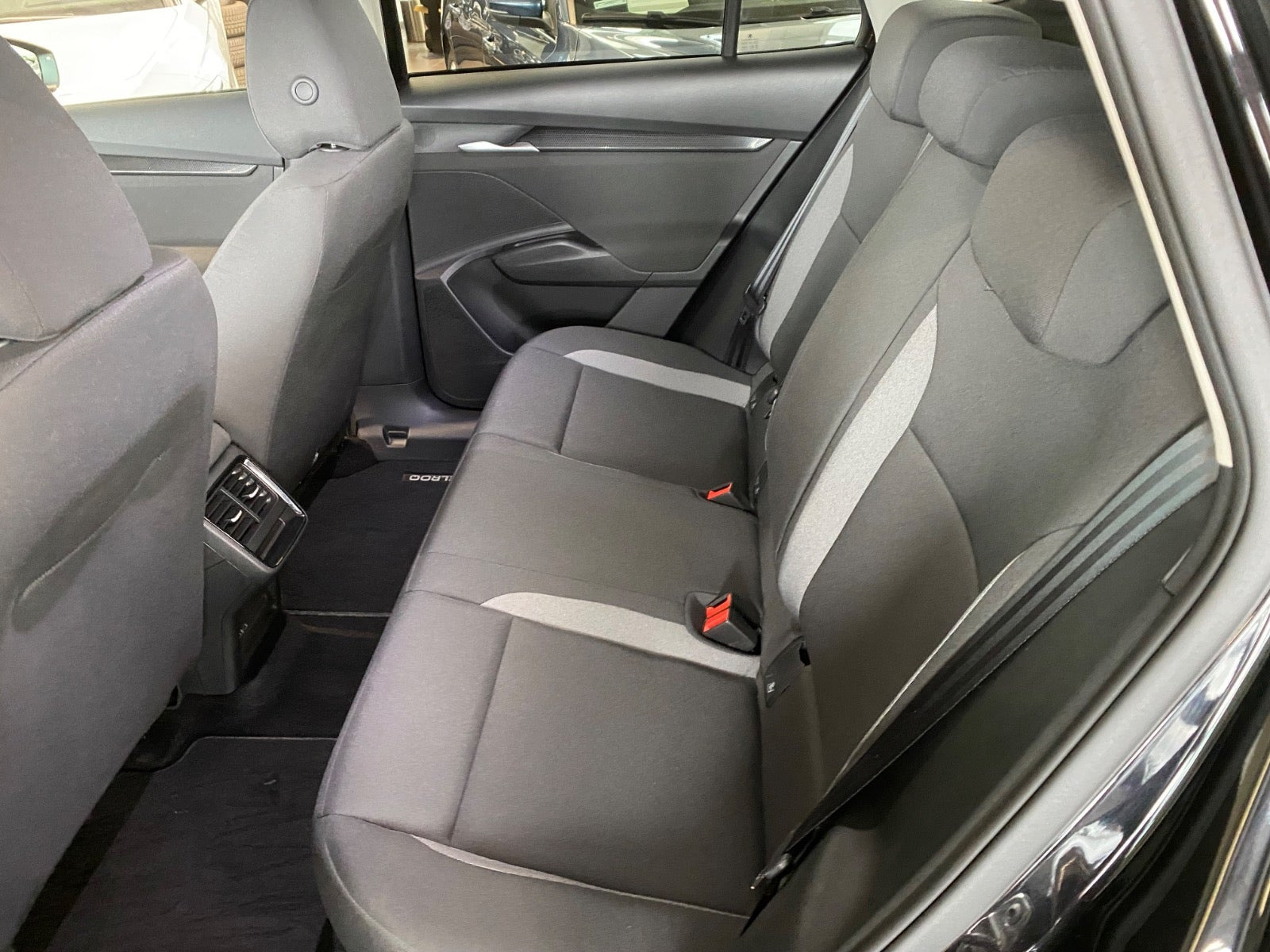 Sort Skoda Elroq fra 2025
