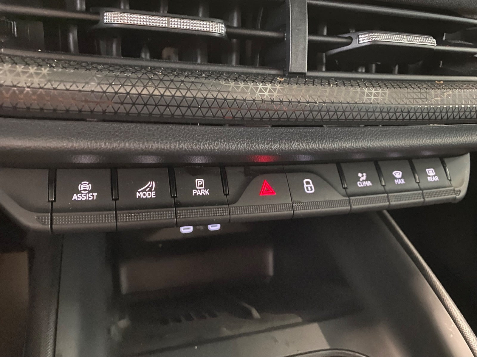 Sort Skoda Elroq fra 2025