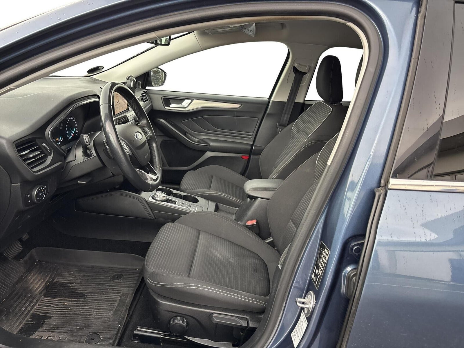 Blå Ford Focus fra 2019