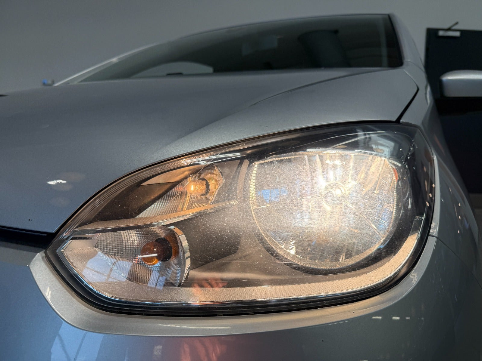 Sølv VW UP! fra 2013