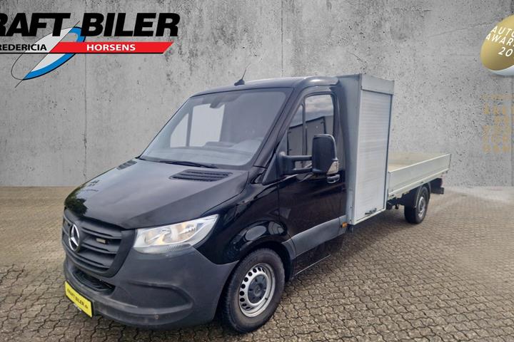 Sort Mercedes Sprinter 316 fra 2018