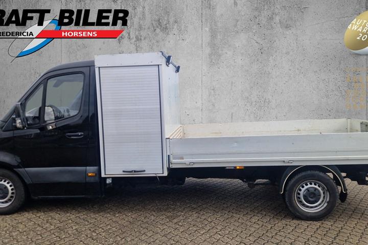Sort Mercedes Sprinter 316 fra 2018