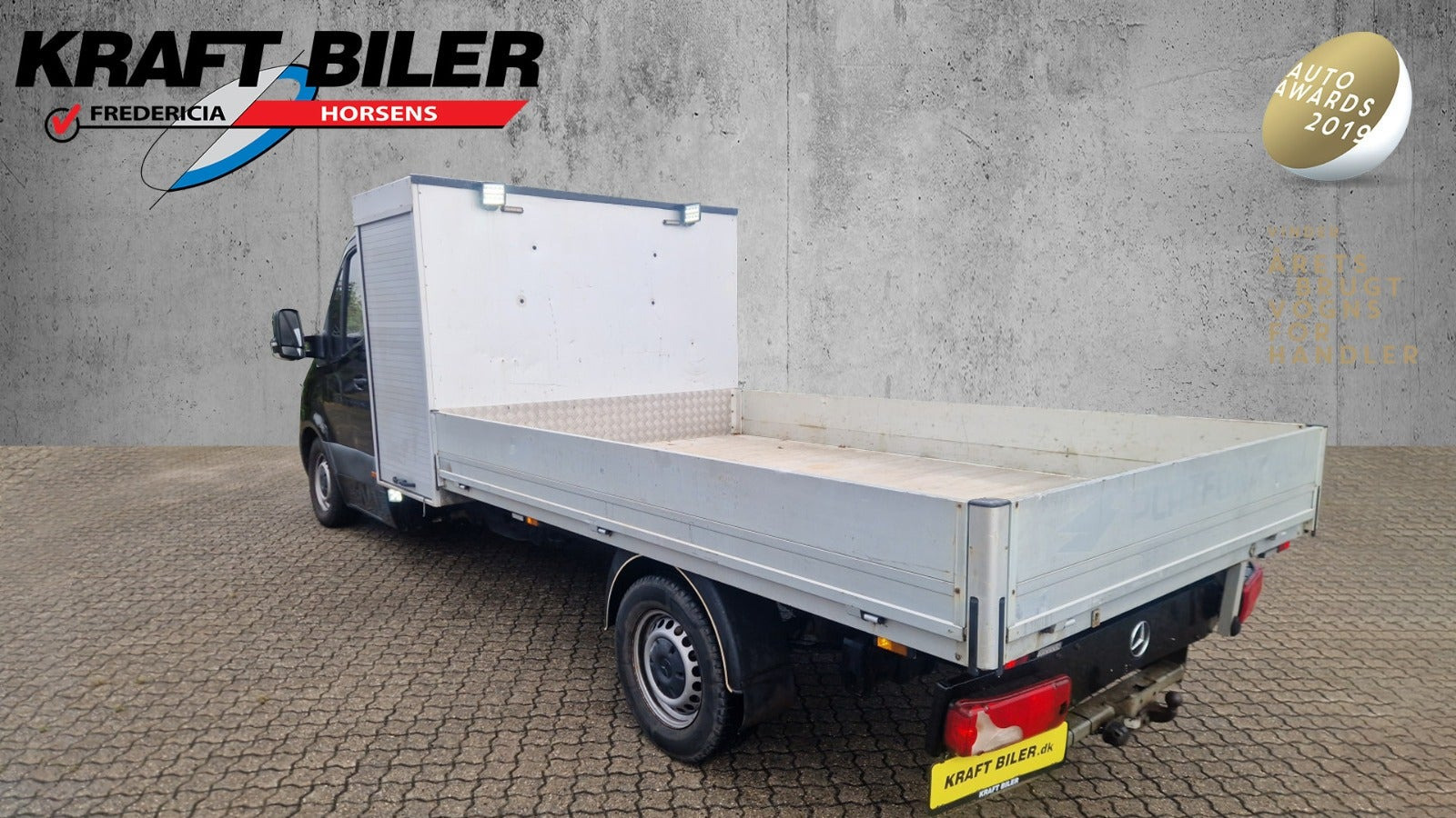Sort Mercedes Sprinter 316 fra 2018