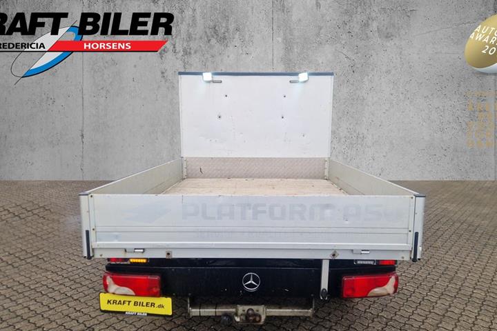 Sort Mercedes Sprinter 316 fra 2018