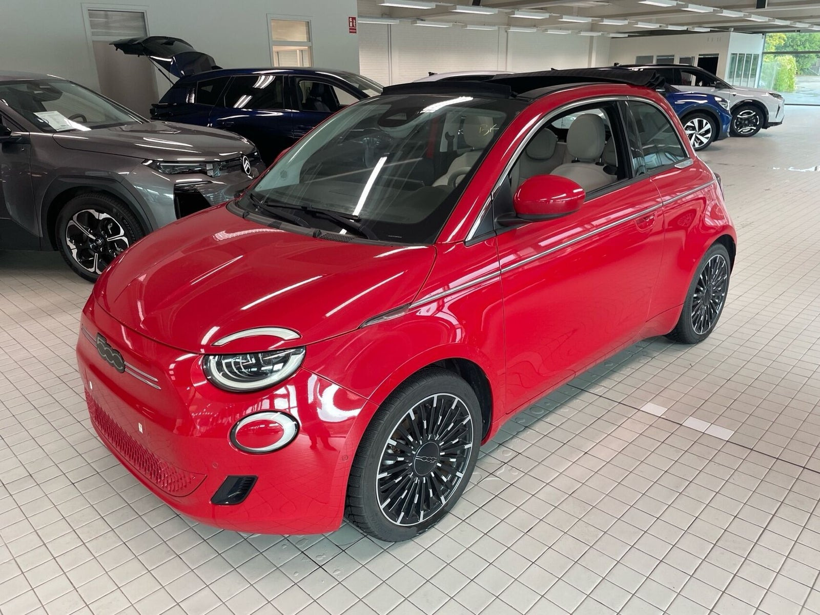 Fiat 500e 42 la Prima Cabrio
