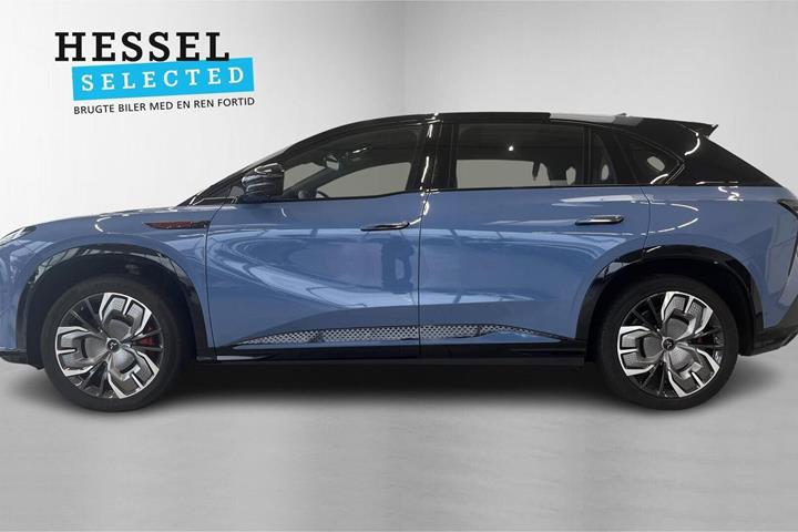 Blå Hongqi EHS7 fra 2025