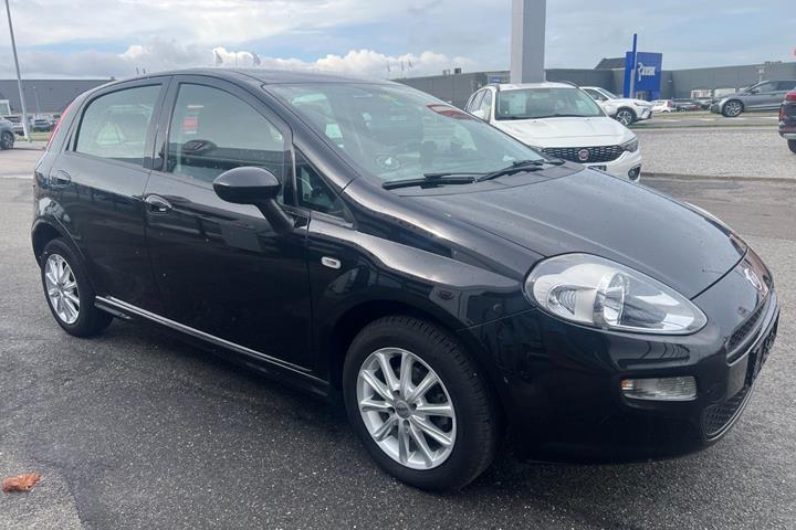 Sort Fiat Punto fra 2015