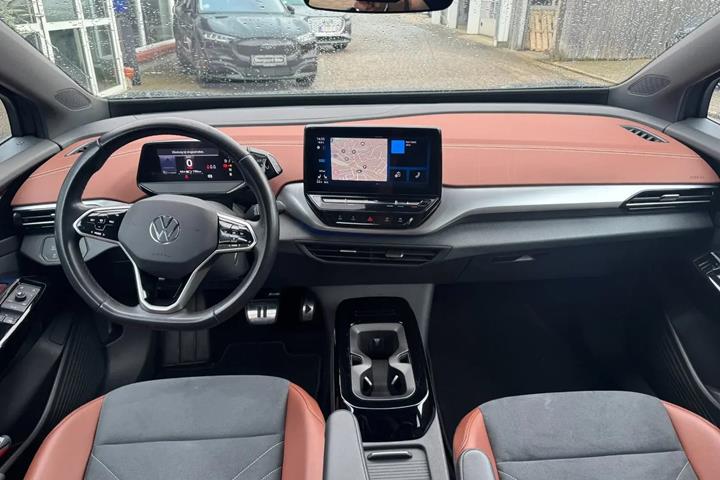 Grå VW ID.4 fra 2021