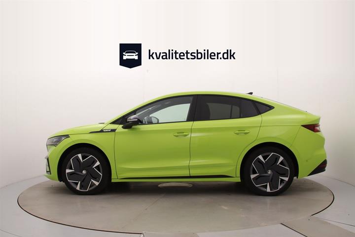 Grøn Skoda Enyaq fra 2023