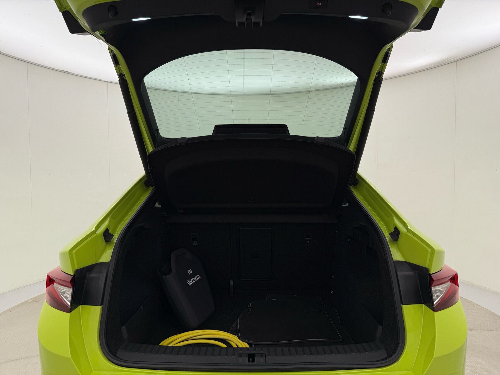 Grøn Skoda Enyaq fra 2023