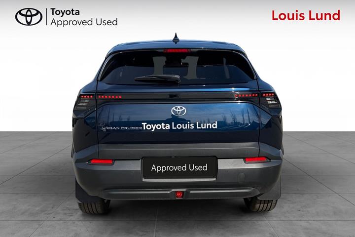 Blå Toyota Urban Cruiser fra 2026