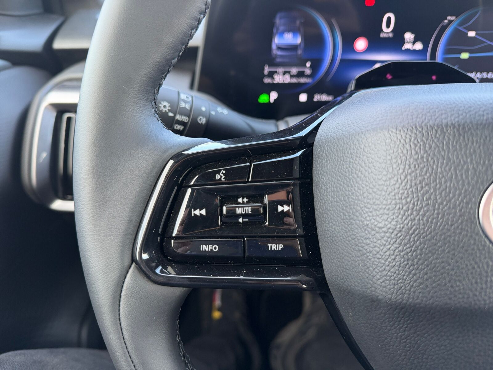 Blå Toyota Urban Cruiser fra 2026